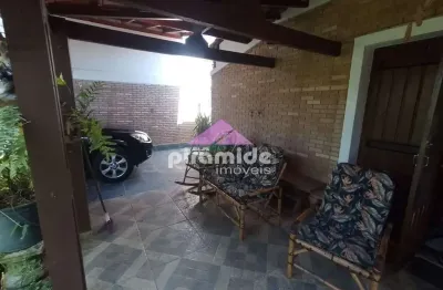 Casa com 2 dormitórios à venda, 157 m² por r$ 650.000,00 - praia das palmeiras - caraguatatuba/sp