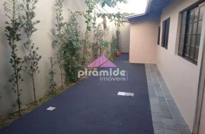 Casa com 4 dormitórios à venda, 140 m² por r$ 590.000,00 - centro - caraguatatuba/sp
