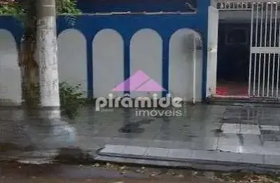 Casa com 3 dormitórios, sendo 1 suíte à venda, 167m² por r$ 900.000,00 - jardim satélite - são josé
