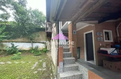 Casa com 4 dormitórios à venda, 218 m² por r$ 1.200.000,00 - park imperial - caraguatatuba/sp