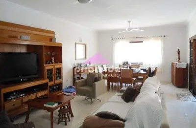 Casa com 3 dormitórios à venda, 250 m² por r$ 1.800.000,00 - centro - ubatuba/sp