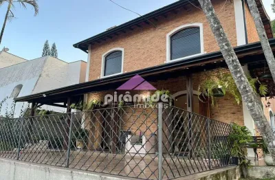 Casa com 4 dormitórios à venda, 256 m² por r$ 1.900.000,00 - centro - guararema/sp