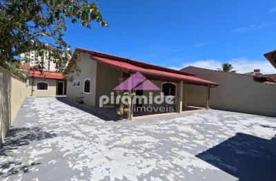 Casa térrea à venda no bairro aruan – caraguatatuba/sp