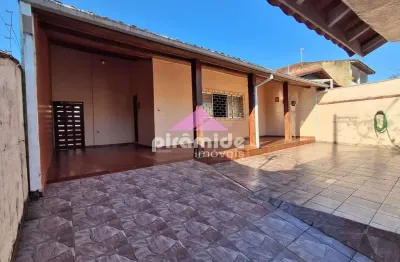 Casa com 3 quartos para alugar no Centro, Caraguatatuba 