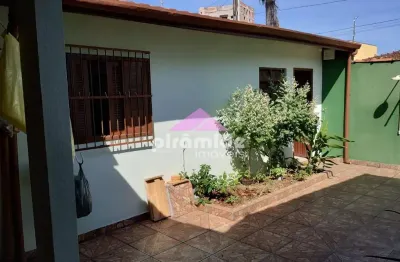 Casa com 2 quartos à venda no Centro, Caraguatatuba 