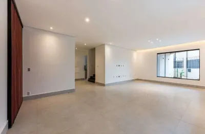 Núcleo bandeirante -metropolitana- - casa nova com terraço gourmet e ofurô