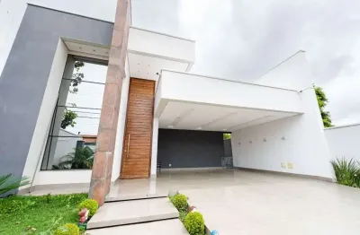 Casa térrea c/ piscina, sauna e varanda gourmet - cond. fechado