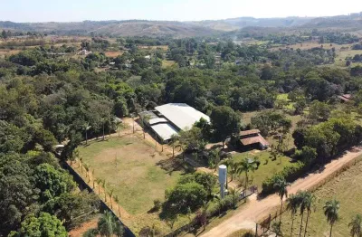 Chácara / sítio com 3 quartos à venda na Núcleo Rural de Taguatinga, 180, Zona Rural, Samambaia