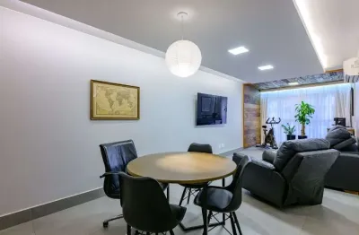 3 quartos, vazado, reformado, pronto para morar na asa norte