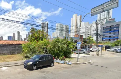 Casa para fins comerciais na melhor localização daav. paulo vi