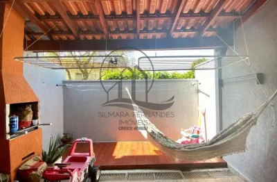 Casa em condomínio fechado com 2 quartos à venda no Residencial Villa Flora, Sumaré 