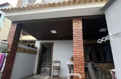 Casa para venda em saquarema, centro, 4 dormitórios, 1 suíte, 3 banheiros, 1 vaga