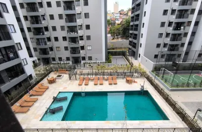 Aluga-se apartamento no jaguaré com sacada e lazer completo.