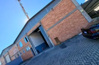 Barracão industrial – curitiba, bairro alto  ideal para indústria e logística pesada
