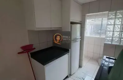 Apartamento com 2 quartos para alugar na Rua Leonidia Ferreira Alves, 170, Centro, Quatro Barras, 65 m2 por R$ 1.900