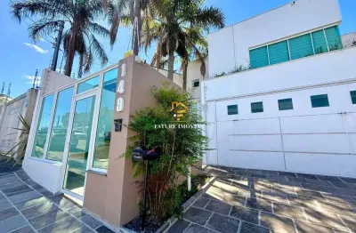 Casa com 3 quartos à venda na rua rivadavia azambuja guimarães, 159, nossa senhora da saúde, caxias do sul por r$ 1.900.000