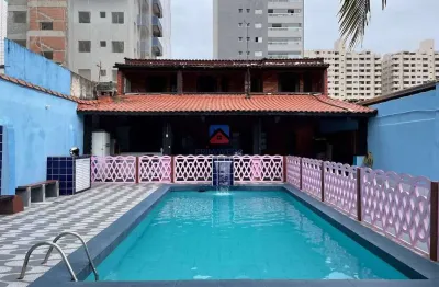 Casa com 5 dorms, maracanã, praia grande - r$ 1.1 mi, cod: 70833814