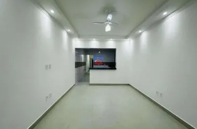 Casa c/ piscina|02 dormitórios|churrasqueira carvão|r$ 700.000,
