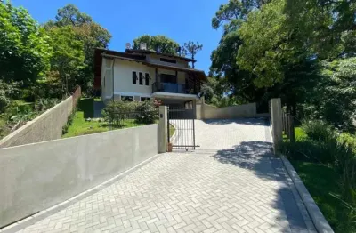 Casa alto padrão com 3 dormitórios + suíte próximo ao centro de são bento do sul-sc