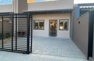 Casa com 2 dormitórios sendo 1 suíte em ótima localização em itajuba, barra velha-sc