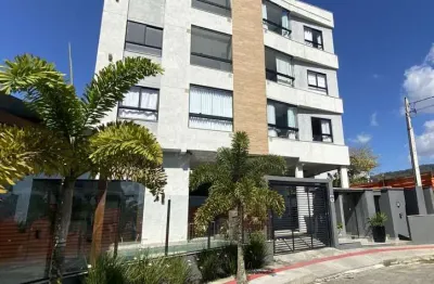 Apartamento semimobiliado com 2 dormitórios em balneário piçarras-sc