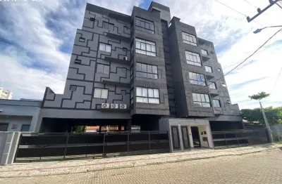 Apartamento com 2 dormitórios sendo 1 suíte apenas 450m do mar em balneário piçarras-sc
