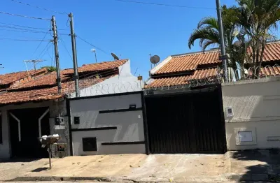 Casa com 3 quartos à venda, 140m² - residencial itaipu. de frente à linha de ônibus