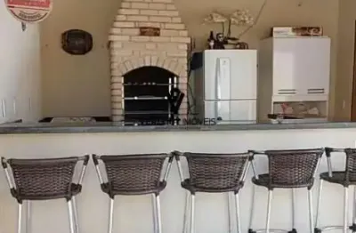 Casa com 4 quartos à venda no Jardim Holanda, Uberlândia 