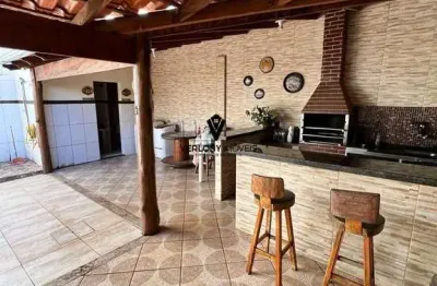 Casa de 3/4 com closet, varanda gourmet no bairro novo mundo.