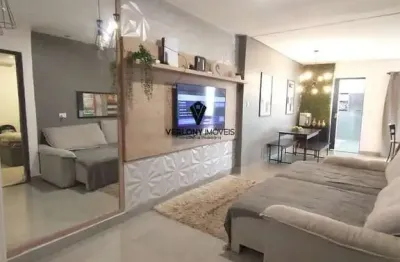 Casa 4/4 com duas suítes, cozinha com ilha no bairro aclimação.