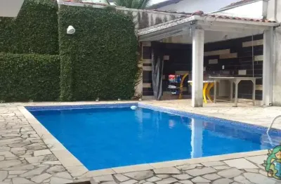 Casa com 4 quartos à venda no Sumaré, Caraguatatuba 