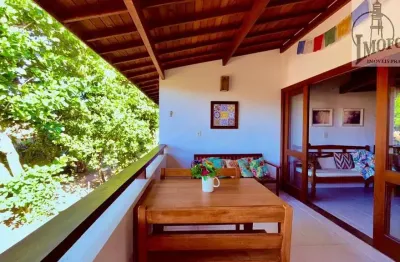 Amplo apto quarto/sala com mezanino, ao lado da praia !