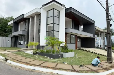 Casa com 4 quartos à venda na Avenida Frederico Baird, 2222, Ponta Negra, Manaus