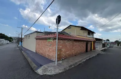 1.	casa de esquina no dom pedro – espaço, segurança e localização privilegiada. financia!