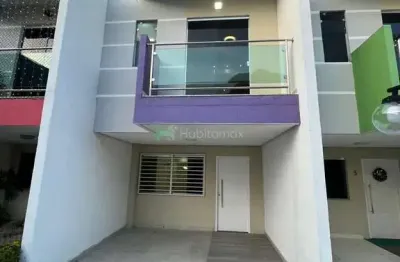 Casa Alto Padrão bairro flores, 3 quartos e apta a financiamento bancario