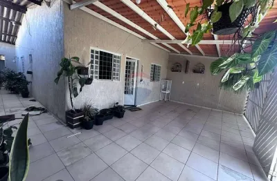 Casa com 3 quartos à venda na Qs 06 Conj 03, 03, Riacho Fundo II, Riacho Fundo