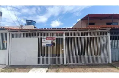 Casa escriturada à venda na qr 431 – samambaia norte