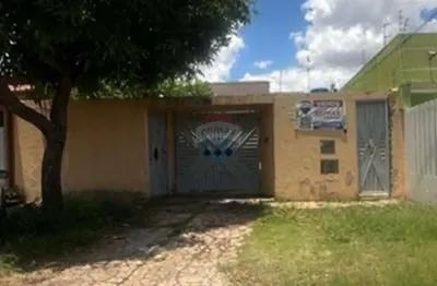 Casa com 6 quartos à venda na QSD 43, Taguatinga Sul, Taguatinga