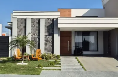 Casa alto padrão - condomínio jardim residência dona lucilla