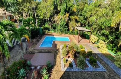 Casa em condomínio fechado com 3 quartos à venda na rua pintado, 67, portão, lauro de freitas, 517 m2 por r$ 1.950.000
