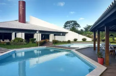 Casa em condomínio fechado com 4 quartos à venda na avenida santos dumont, portão, lauro de freitas por r$ 3.200.000