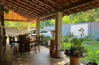 Casa em condomínio fechado com 3 quartos à venda na rua marcos franco, estrada do coco, lauro de freitas, 260 m2 por r$ 780.000