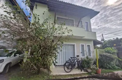 Casa em condomínio fechado com 4 quartos à venda na rua jorge carneiro azevedo, buraquinho, lauro de freitas, 130 m2 por r$ 700.000