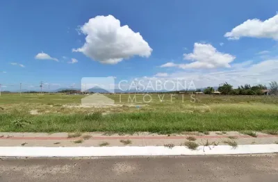 Ótimo Terreno na Av. Interprais no Loteamento Esmeralda: Ideal para seu Investimento