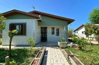 Casa com 2 quartos à venda na rua miramar, 933, jardim raiante, arroio do sal, 139 m2 por r$ 430.000