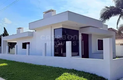 Casa com 3 quartos à venda na rua florianópolis esq. rua inácio vicente de matos, 6125, rondinha, arroio do sal, 136 m2 por r$ 610.000
