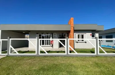 Casa mobiliada em arroio do sal – bairro vista alegre, próxima ao mar e ao centro
