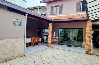 Casa com 4 dormitórios sendo 2 suítes à venda, 255m² por r$ 850.000,00 - residencial são paulo - jacareí/sp