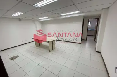 Sala comercial para alugar na Avenida Luiz Tarquínio Pontes, Pitangueiras, Lauro de Freitas