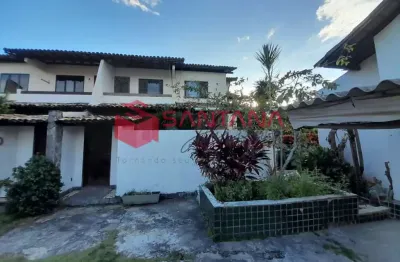Casa com 3 quartos para alugar na Rua Francisco Gomes da Silva, s/n, Buraquinho, Lauro de Freitas
